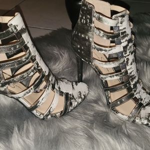 Jessica Simpson heels